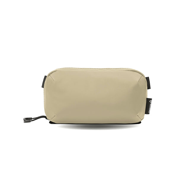 Wandrd Tech Bag Small Yuma Tan